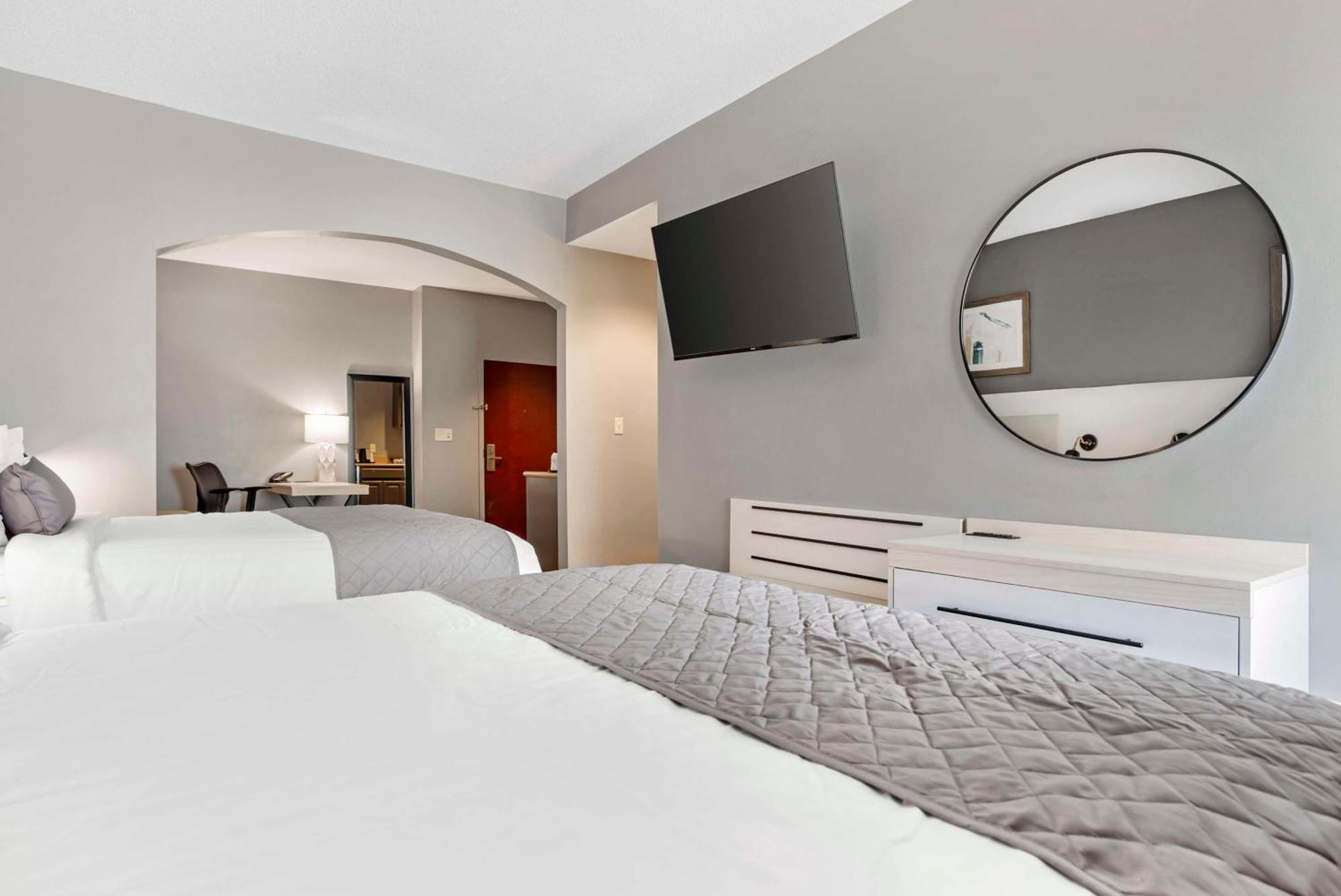 Best Western Plus Two Rivers Hotel & Suites Demopolis Exterior photo